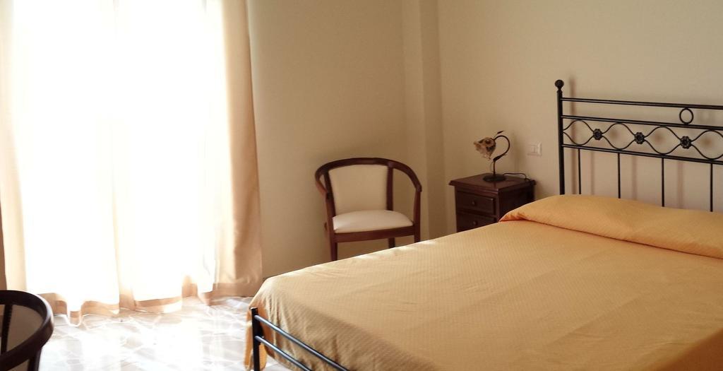 B&B Capo Sant'Alessio SantʼAlessio Siculo Cameră foto